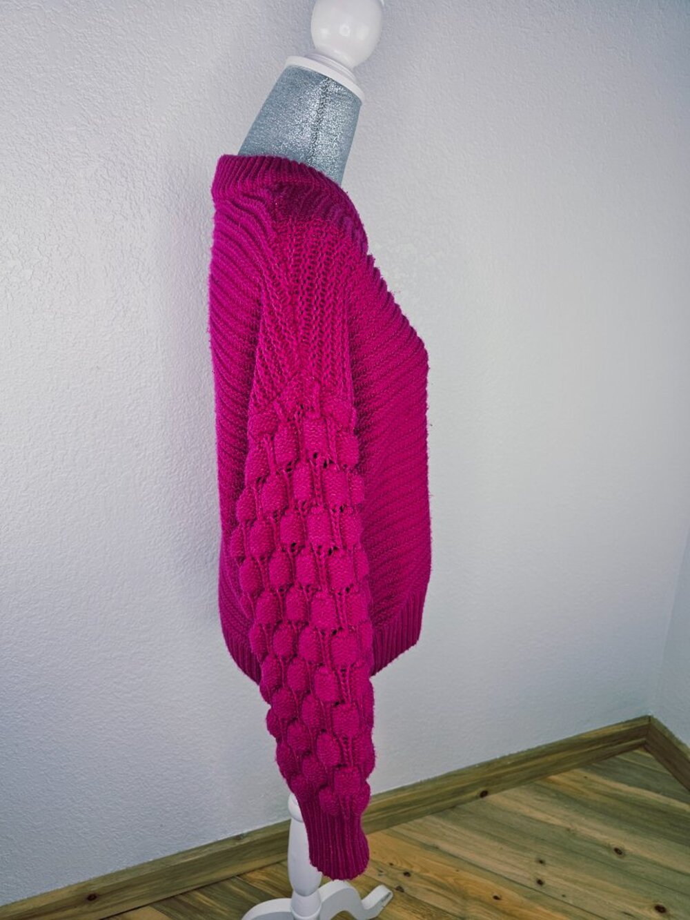 Elodie Magenta Chunky Sweater Size Large - Picture 3 of 8